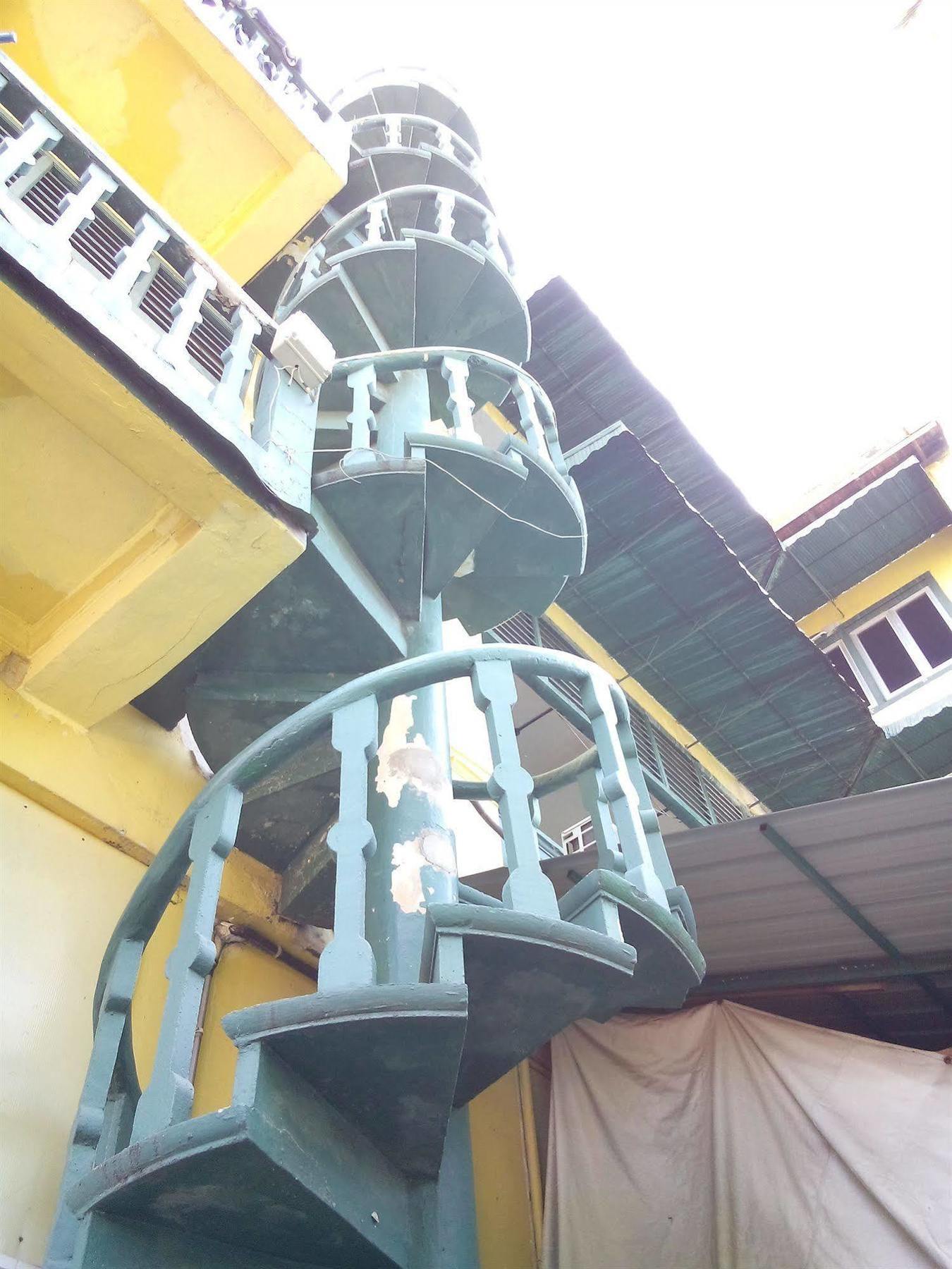 Discovery Cafe And Guesthouse Malacca エクステリア 写真